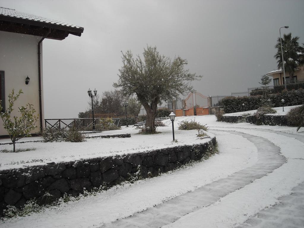 Aurora Dell'Etna Bed & Breakfast Zafferana Etnea Dış mekan fotoğraf